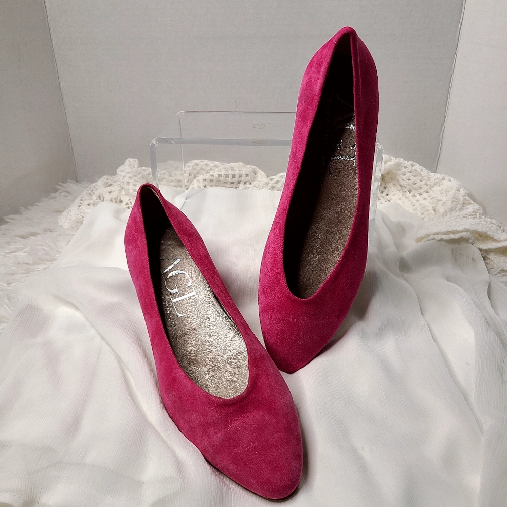 AGL ATTILO GIUSTI LEOMBRUNI Barbie pink suede ballet flats